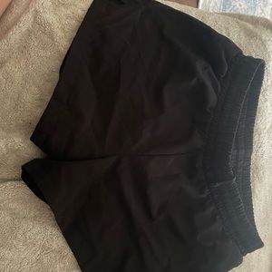 Old navy 10-12 black shorts
